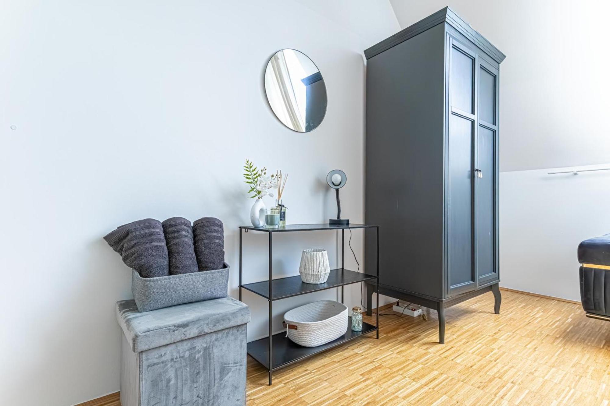 Appartement Luxury 3br And1 Lr In The Heart Of *