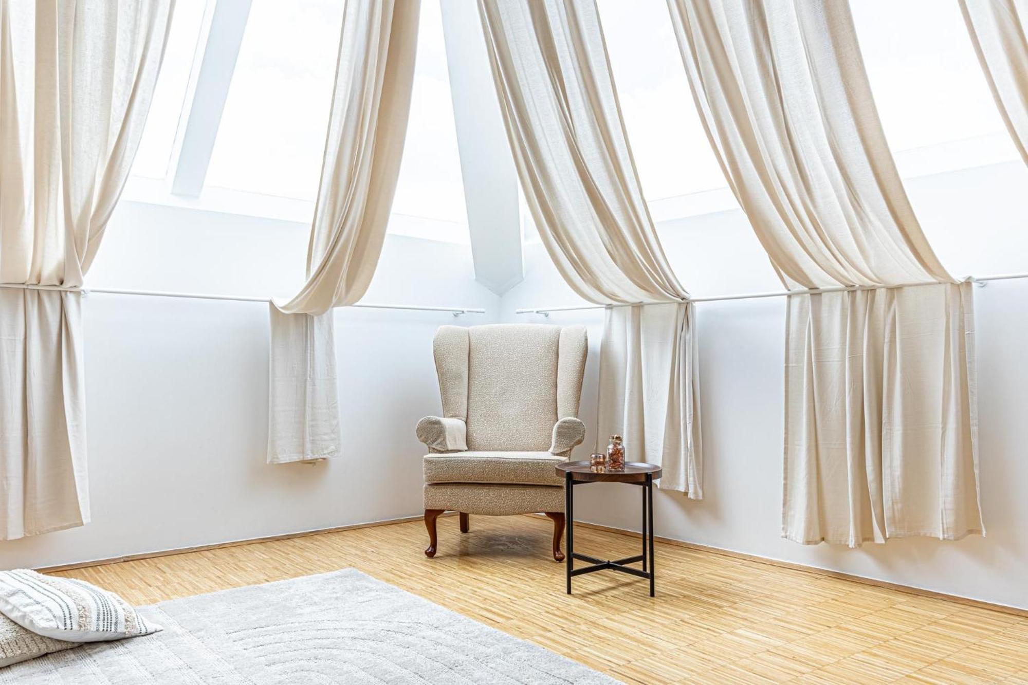 Luxury 3br And1 Lr In The Heart Of * Vienne